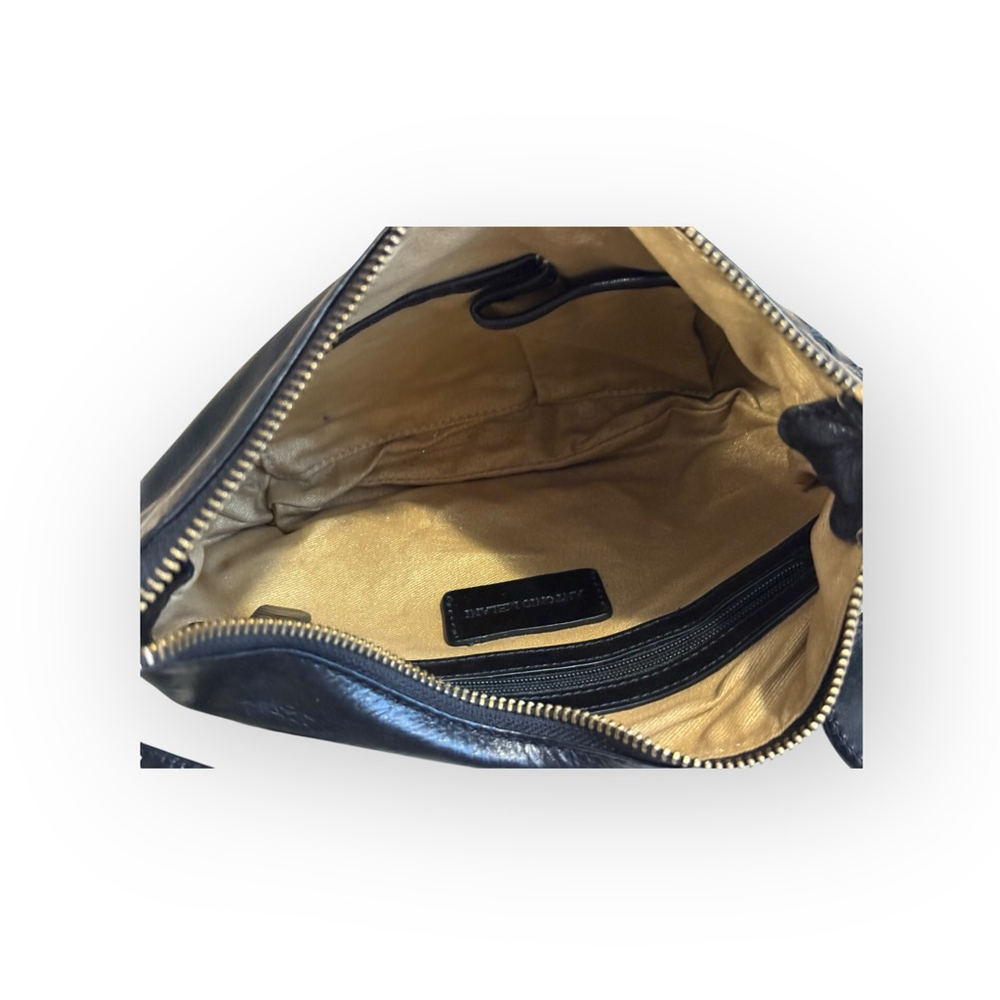 Antonio Melani Women's Soft Black Leather Weave Pattern Shoulder Bag 
Gold​​ - Picture 5 of 14